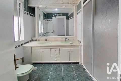Penthäuser zum Verkauf in Elche, Alicante, Spanien 5 Schlafzimmer, 249 m2 Nr. 196490 - Foto 19