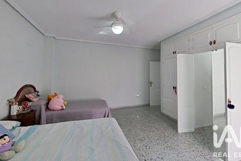 Penthäuser zum Verkauf in Elche, Alicante, Spanien 5 Schlafzimmer, 249 m2 Nr. 196490 - Foto 16