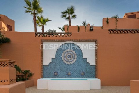 Apartment for sale in Benahavis, Malaga, Spain 1 bedroom, 70 sq.m. No. 196485 - photo 8