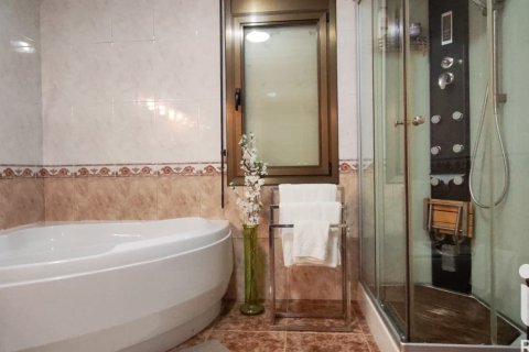 Casa in vendita a Torrelles de Foix, Barcelona, Spagna 5 camere da letto, 250 mq. N° 172849 - foto 15