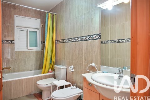 Casa adosada en venta en Mont-roig del Camp, Tarragona, España 3 dormitorios, 146 m2 No. 172853 - foto 25