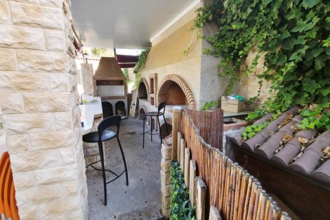 Apartamento en venta en Alicante, España 5 dormitorios, 233.4 m2 No. 140568 - foto 2