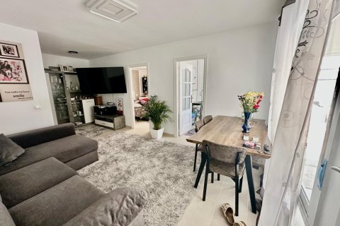 Bungalo pārdošanā Torrevieja, Alicante, Spānijā 2 istabas, 95 m2 Nr. 140567 - attēls 1