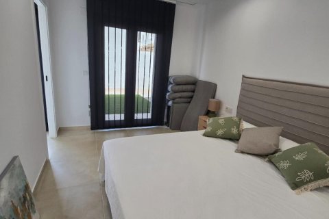 Villa för uthyrning i Finestrat, Alicante, Spanien 2 sovrum, 115 kvm. Nr. 140564 - foto 9