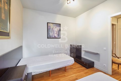 Takvåning till salu i Barcelona, Spanien 3 sovrum, 284 kvm. Nr. 159171 - foto 22