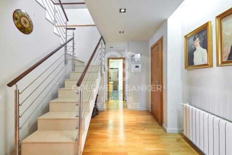 Penthouse for sale in Barcelona, Spain 3 bedrooms, 284 sq.m. No. 159171 - photo 28