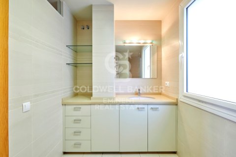 Penthouse for sale in Barcelona, Spain 3 bedrooms, 284 sq.m. No. 159171 - photo 18