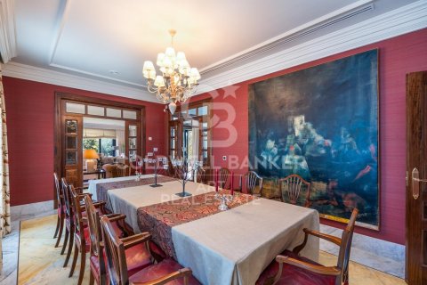 Villa en venta en Marbella, Málaga, España 6 dormitorios, 848 m2 No. 159177 - foto 4