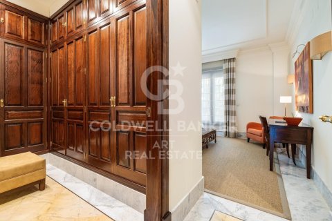 Villa en venta en Marbella, Málaga, España 6 dormitorios, 848 m2 No. 159177 - foto 11