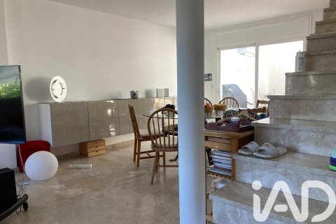 Radhus till salu i Sitges, Barcelona, Spanien 4 sovrum, 242 kvm. Nr. 172238 - foto 8