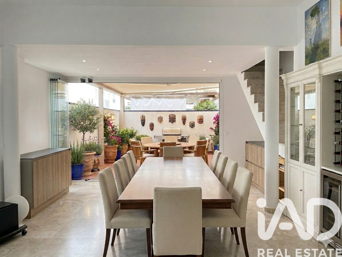 Rindu māja Sitges, Barcelona, Spānijā 4 istabas, 242 m2 Nr. 172238