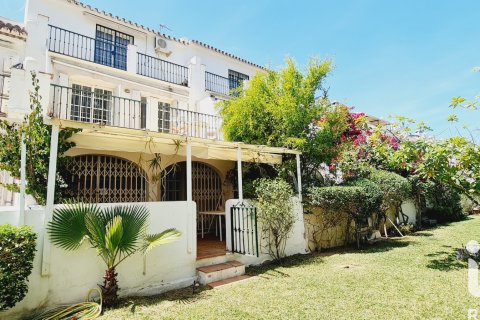 Kamienica w Fuengirola, Malaga, Hiszpania 5 sypialni, 188 mkw. nr 172244