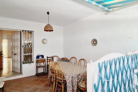 Kamienica w Fuengirola, Malaga, Hiszpania 5 sypialni, 188 mkw. nr 172244 – zdjęcie 29