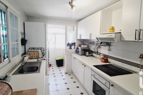 Kamienica w Fuengirola, Malaga, Hiszpania 5 sypialni, 188 mkw. nr 172244 – zdjęcie 7