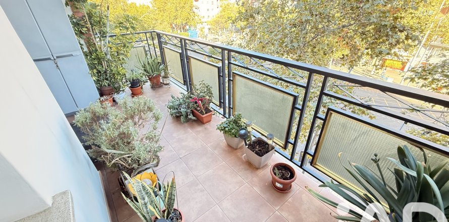 Квартира в Барселона, Испания 4 спальни, 114м2 №152655