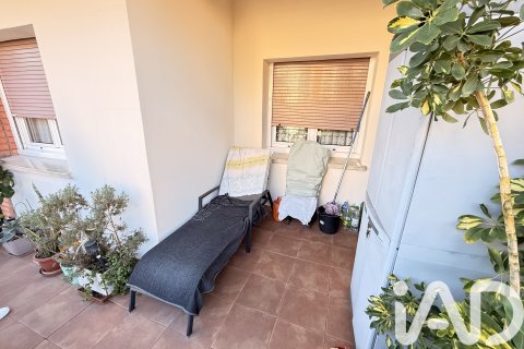 Продажа квартиры в Барселона, Испания 4 спальни, 114м2 №152655 - фото 25