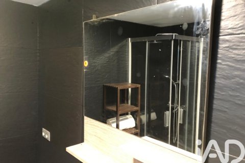 Apartament w Barcelona, Hiszpania 1 sypialnia, 52 mkw. nr 152649 – zdjęcie 11