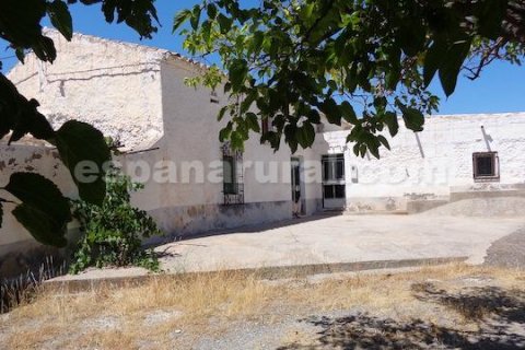 House for sale in Albox, Almeria, Spain 3 bedrooms, 178 sq.m. No. 184148 - photo 2