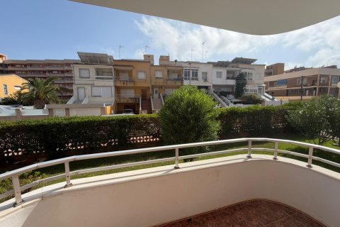Apartment for sale in Punta Prima, Alicante, Spain 2 bedrooms, 74 sq.m. No. 195568 - photo 2