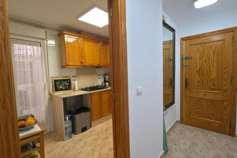 Apartment for sale in Torrevieja, Alicante, Spain 3 bedrooms, 86 sq.m. No. 195567 - photo 3