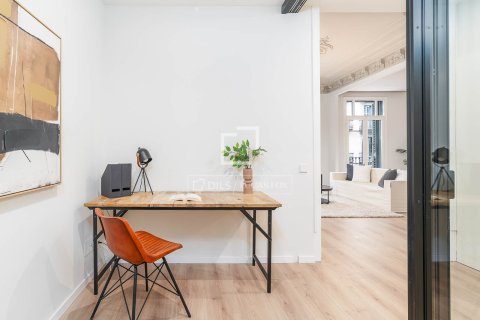 Apartment à vendre à Barcelona, Espagne, 2 chambres, 102 m2 No. 150506 - photo 21