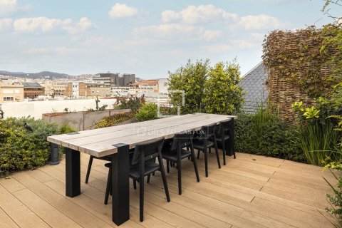 Apartment à vendre à Barcelona, Espagne, 2 chambres, 124 m2 No. 150503 - photo 28