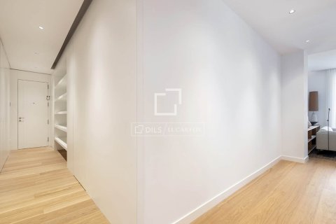 Apartment à vendre à Barcelona, Espagne, 2 chambres, 124 m2 No. 150503 - photo 13