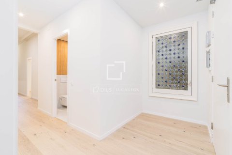 Apartment à vendre à Barcelona, Espagne, 3 chambres, 163 m2 No. 150507 - photo 26