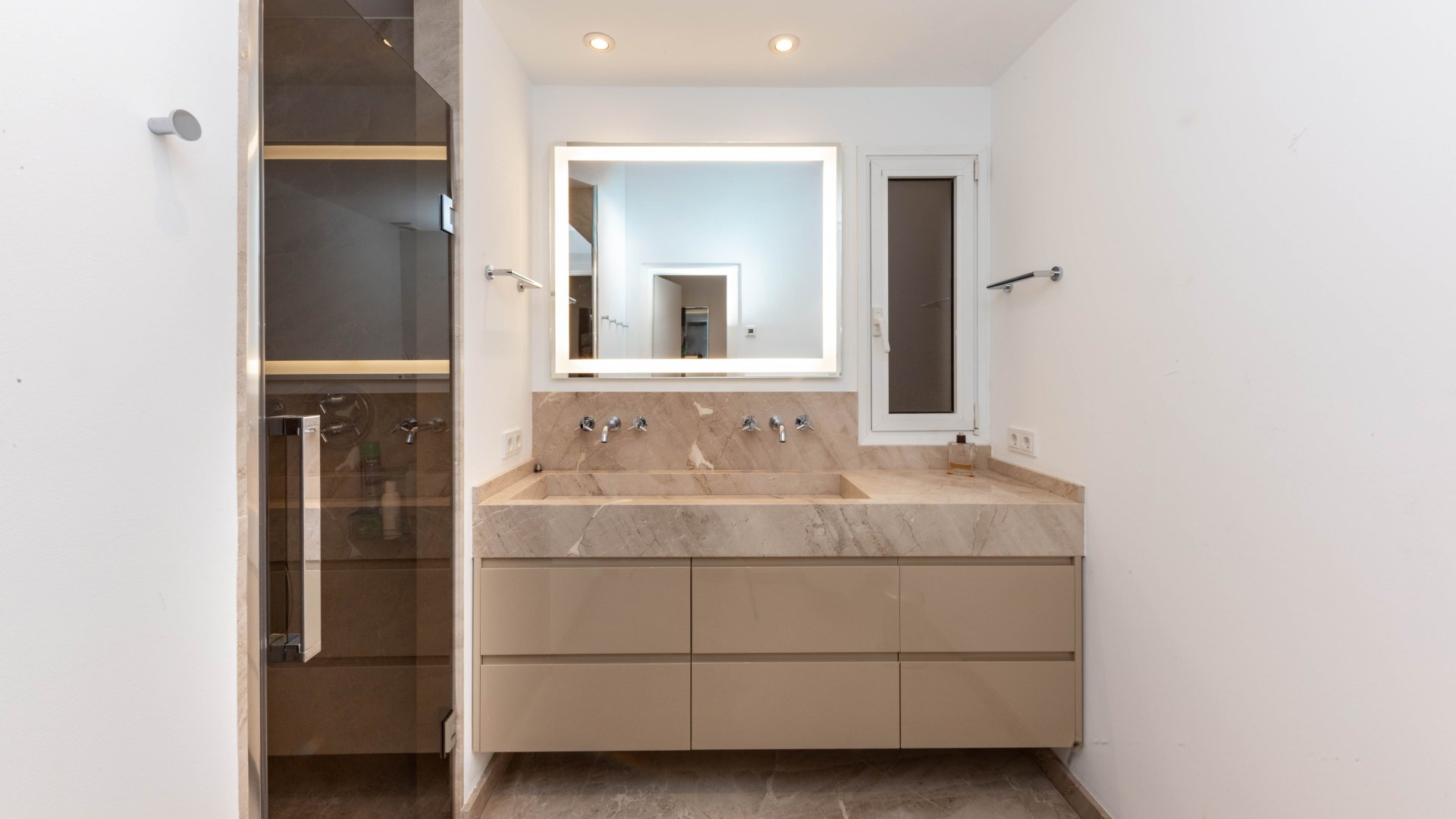 Dzīvoklis Palma de Majorca, Mallorca, Spānijā 5 istabas, 230 m2 Nr. 155876