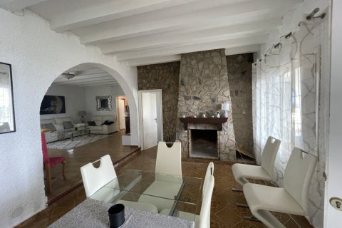 Villa for sale Punta Prima, Alicante, Spain 6 bedrooms, 322 sq.m. No. 114343 - photo 7
