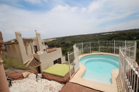Apartment for sale Las Ramblas, Alicante, Spain 3 bedrooms, 135 sq.m. No. 114347 - photo 26