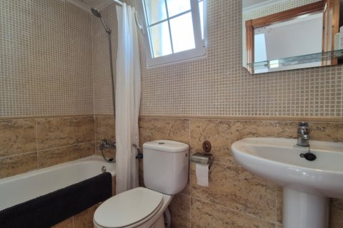 Villa till salu Alicante, Spanien 3 sovrum, 81 kvm. Nr. 139447 - foto 21
