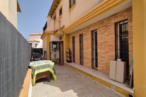 Villa till salu Alicante, Spanien 3 sovrum, 81 kvm. Nr. 139447 - foto 27