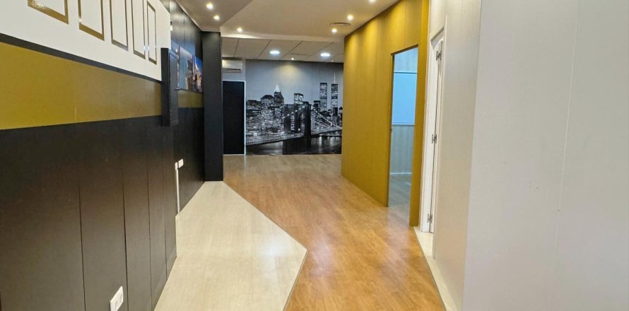 Liikekiinteistö Guardamar del Segura, Alicante, Espanja 4 makuuhuonetta, 112 m2 No. 138950