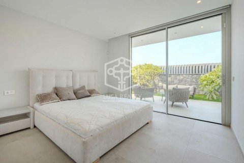 Villa for sale Adeje, Tenerife, Spain 4 bedrooms, 281 sq.m. No. 111114 - photo 11