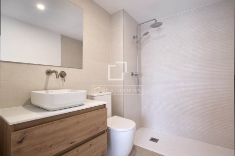 Lägenhet till salu i Barcelona, Spanien 2 sovrum, 70 kvm. Nr. 194302 - foto 30