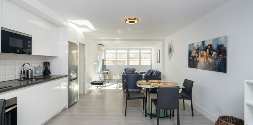Apartamento Marbella, Málaga, España 4 dormitorios, 192 m2 No. 107677