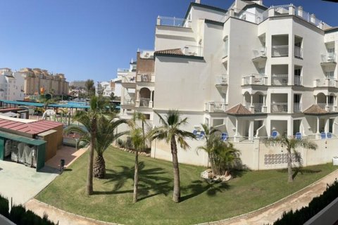 Apartment for rent Torremolinos, Malaga, Spain 3 bedrooms, 140 sq.m. No. 107676 - photo 9