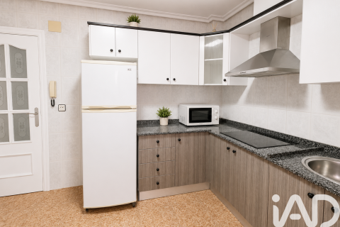 Apartment à louer à Alcantarilla, Murcia, Espagne, 2 chambres, 70 m2 No. 188516 - photo 17