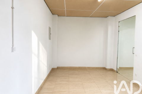 Komerciāls īpašums īrēšanai Silla, Valencia, Spānijā 240 m2 Nr. 188513 - attēls 14