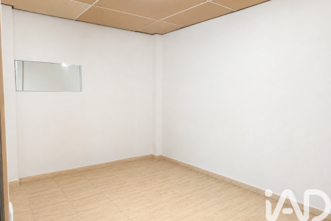 Komerciāls īpašums īrēšanai Silla, Valencia, Spānijā 240 m2 Nr. 188513 - attēls 12