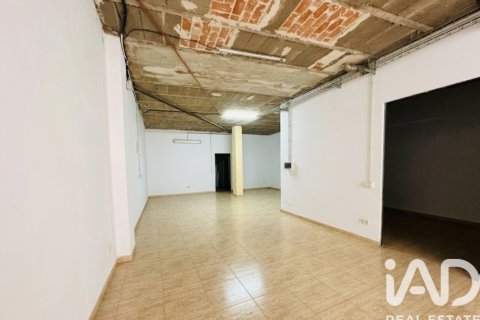 Komerciāls īpašums īrēšanai Silla, Valencia, Spānijā 240 m2 Nr. 188513 - attēls 20