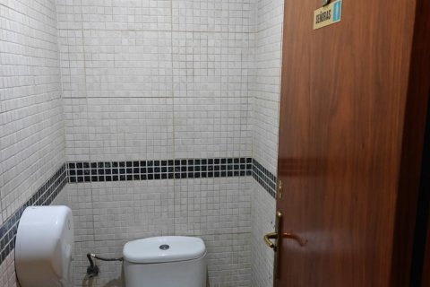 Komerciāls īpašums īrēšanai Badalona, Barcelona, Spānijā 100 m2 Nr. 188511 - attēls 7