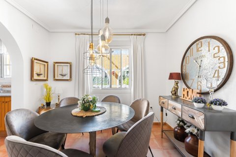 Villa à vendre à Gran Alacant, Alicante, Espagne, 3 chambres, 185 m2 No. 137945 - photo 25