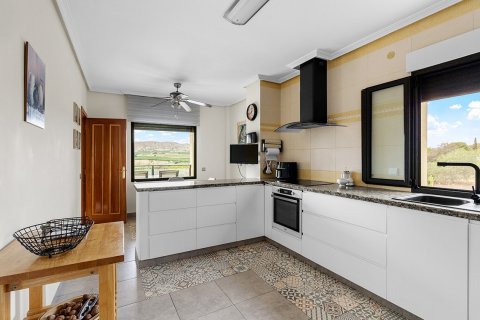 Villa en venta en Alicante, España 5 dormitorios, 381 m2 No. 137943 - foto 11