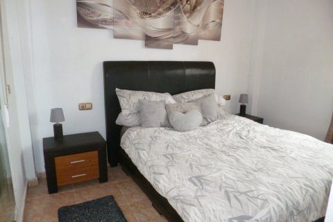 Villa à vendre Alicante, Espagne, 4 chambres,  No. 137818 - photo 7