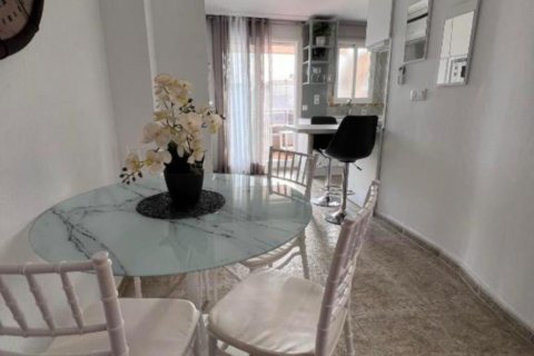 Apartment for sale Torrevieja, Alicante, Spain 2 bedrooms, 74 sq.m. No. 137816 - photo 13