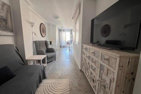 Apartment for sale Torrevieja, Alicante, Spain 2 bedrooms, 74 sq.m. No. 137816 - photo 2