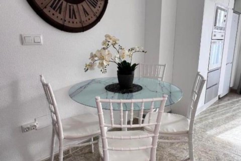 Apartment for sale Torrevieja, Alicante, Spain 2 bedrooms, 74 sq.m. No. 137816 - photo 12