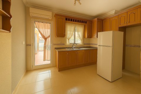 Townhouse for sale Playa Flamenca II, Alicante, Spain 2 bedrooms, 92 sq.m. No. 137817 - photo 14